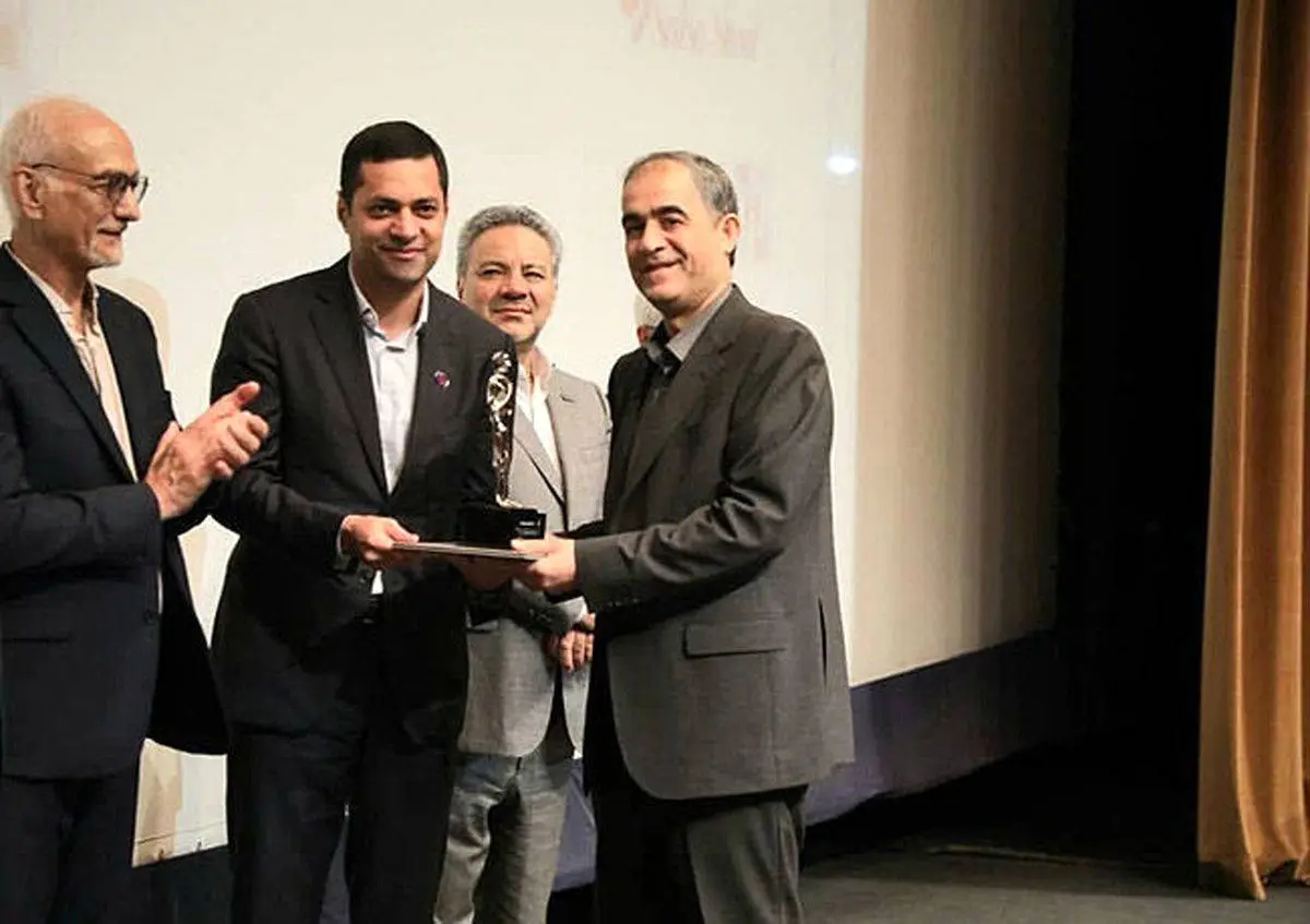 معاون شرکت صبا فولاد خلیج فارس؛ مردسال فولاد ایران