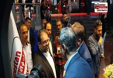 بازدید معاون وزیر نفت از غرفه فولاد اکسین خوزستان در نمایشگاه نفت و گاز ۱۴۰۴