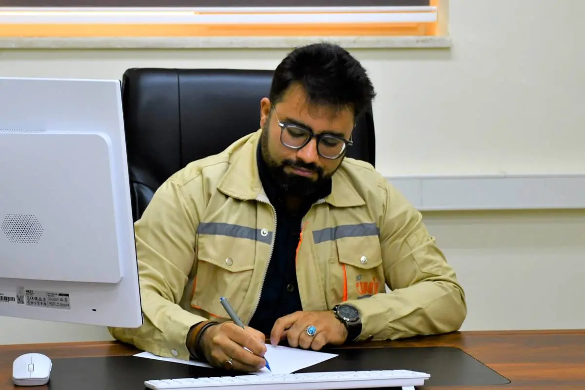 افتخار ملی، حاصل تلاش جمعی/قدردانی مدیر مجتمع پتاس از تمامی کارکنان و همکاران*