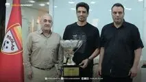 جام قهرمانی لیگ دسته دوم در تالار افتخارات باشگاه فولاد 