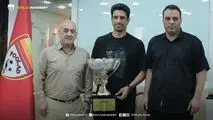 جام قهرمانی لیگ دسته دوم در تالار افتخارات باشگاه فولاد 