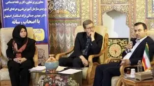 معاون وزیر کار عنوان کرد :
آموزش های مهارتی مهم ترین سرمایه گذاری برای آینده کشور است 