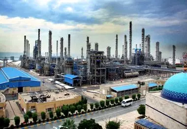 
با کاشت ۸۸۰۰ نهال حرا توسط شرکت پتروشیمی نوری
