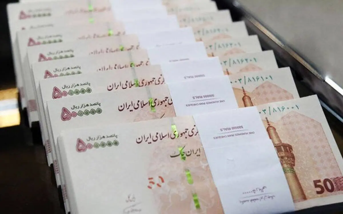 در گفتگو با جهان اقتصاد مطرح شد:
دستمزد کارگران نمی‌تواند از تورم عقب نماند