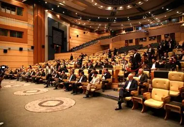 درخشش فولاد خوزستان در سمپوزیوم فولاد؛ از کارشناس برتر سال تا طرح برگزیده فولاد سبز