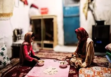سفره از مزرعه دور شد