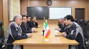 دیدار صمیمی سرپرست شرکت آلومینای ایران با کارکنان ستاد شرکت