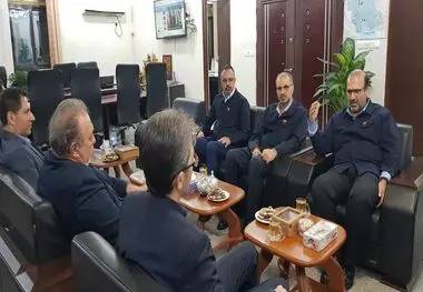 در راستای تعامل بیشتر با سازمان صمت؛ 

✔️ مدیرعامل شرکت فولاد خوزستان با سرپرست سازمان صمت خوزستان دیدار نمود 