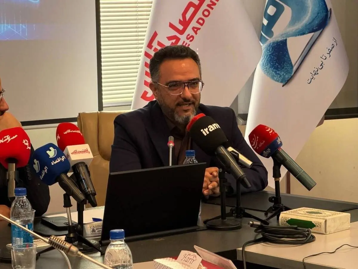 مهدی فدایی، مدیرعامل طلاسی در نشست خبری دومین رویداد «رمزآتی»:
بازار سنتی طلا مقابل شفافیت ایستاده است؛ پلتفرم‌های طلا به شفافیت نیاز دارند نه محدودیت