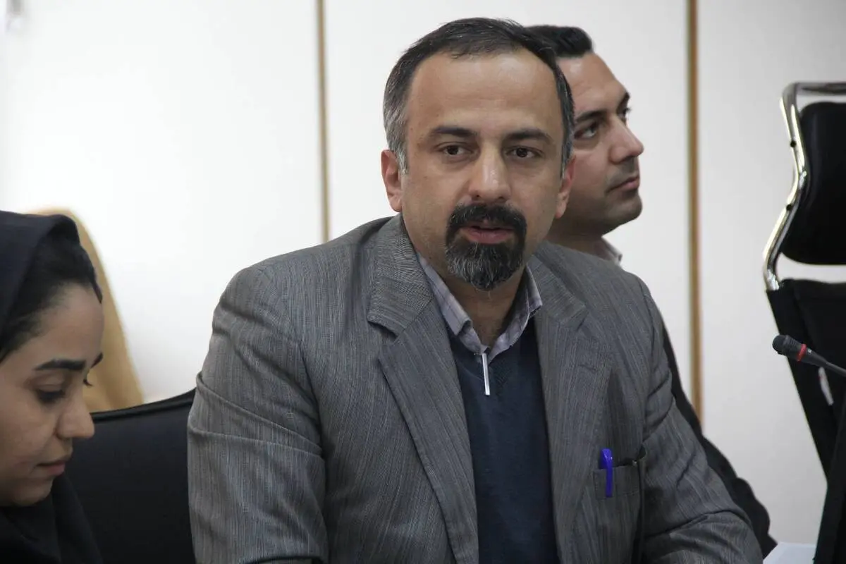 افزایش دقت اندازه‌گیری و کاهش برق غیرمجاز با اجرای طرح مهتاب در شمال استان کرمان