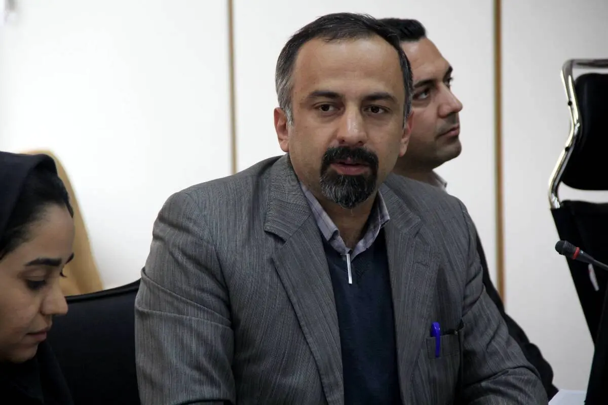افزایش دقت اندازه‌گیری و کاهش برق غیرمجاز با اجرای طرح مهتاب در شمال استان کرمان