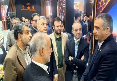 استقبال از حضورگروه شرکت های چادرملو در نمایشگاه کانماین

