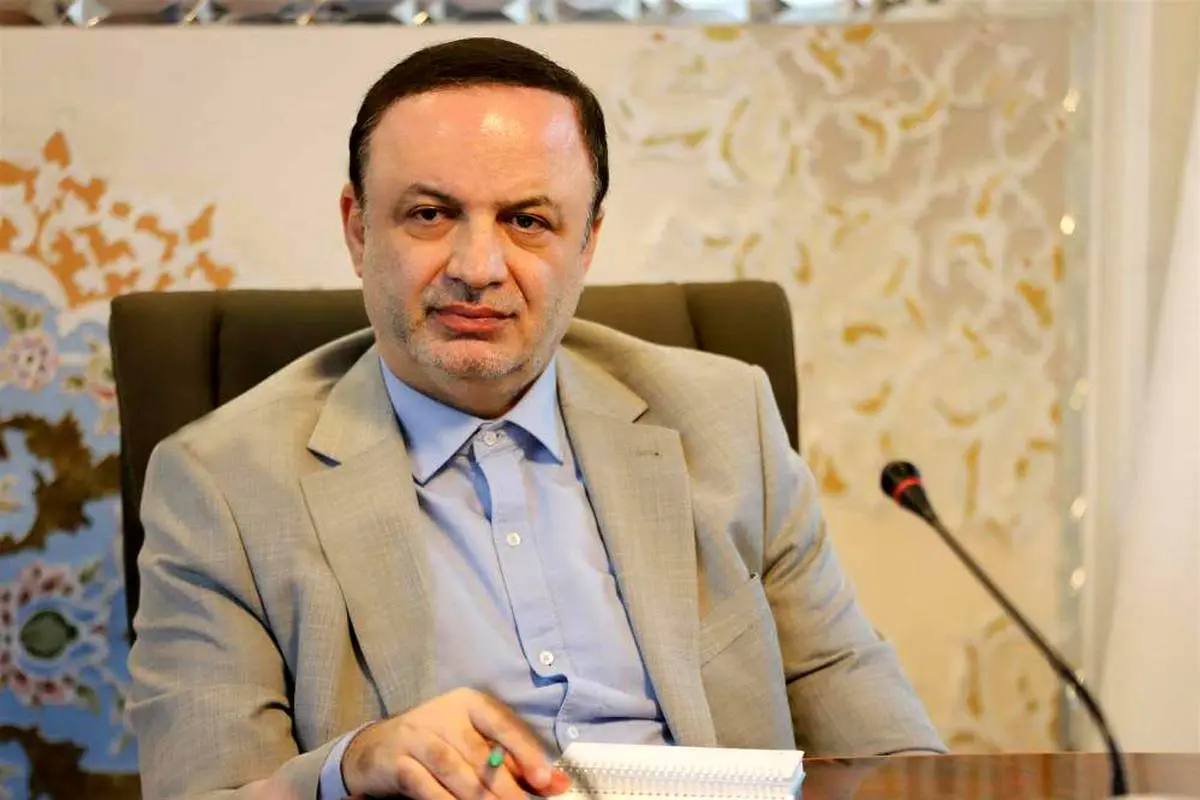 دبیر شورایعالی مناطق آزاد برکنار شد/ فردوسی جایگزین رضا مسرور شد
