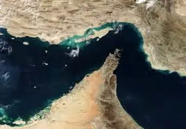 تنگه هرمز همچنان در دستان ایران