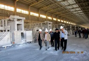 بازدید رییس هیات مدیره و سرپرست شرکت آلومینای ایران از کارخانه شمش آلومینیوم
