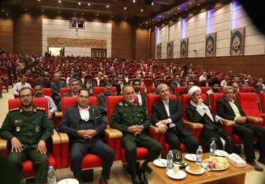 یادواره شهدای صنعت نفت فارس در پتروشیمی شیراز برگزار شد

