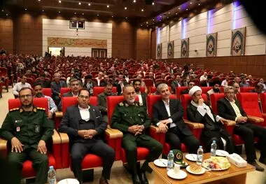 یادواره شهدای صنعت نفت فارس در پتروشیمی شیراز برگزار شد

