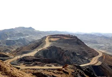 استخراج سنگ آهن و عملیات اکتشافی در مجتمع سنگان فراتر از برنامه/ میزان اکتشاف مجتمع تا پایان پاییز امسال: 10 هزار و 793 متر

