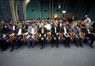 معاون بانک مرکزی :تلاش بانک مرکزی برای بهبود فضای سرمایه گذاری خارجی در ایران