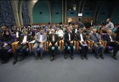 معاون بانک مرکزی :تلاش بانک مرکزی برای بهبود فضای سرمایه گذاری خارجی در ایران