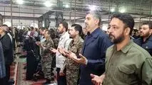 به مناسبت آغاز هفته بسیج انجام شد؛حضور پر شور بسیجیان گروه فولاد خوزستان در نماز جمعه اهواز