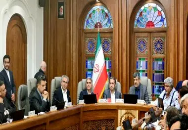 صنایع استان؛ ناترازی های انرژی را جهت طرح در هیات دولت گزارش کنند/ دعوت از فعالان اقتصادی یزد برای حضور در اکسپو 1404

