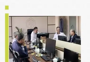 مدیر درمان تأمین اجتماعی اصفهان عنوان کرد
سال گذشته بیش از ۱۰ میلیون ویزیت سرپایی در مراکز ملکی انجام شد و سه بیمارستان ملکی استان با ۷۵ هزار بستری و ۵۰ هزار عمل جراحی، رتبه دوم کشور را در این حوزه کسب کردند