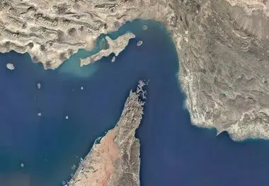 ترافیک کشتیرانی از طریق تنگه هرمز در یک هفته به ۳۳ کشتی کاهش یافت
