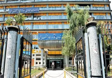 کارمندان ادارات کل اجرایی وزارت کار اجازه دریافت حق مشاوره ندارند