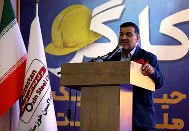 کارگران فولاد اکسین ثابت کرده‌اند در عمل به فرمایشات مقام معظم رهبری پیشرو هستند ، همه روز‌های سال، "روز کارگر" است