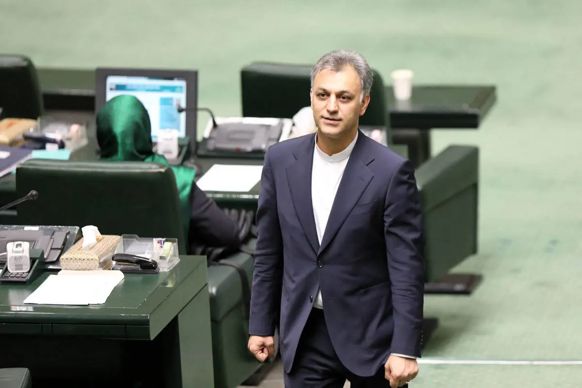 چرا واردات با ارز ویژه تقویت می‌شود اما صادرات با نرخ‌های سنگین تنبیه؟