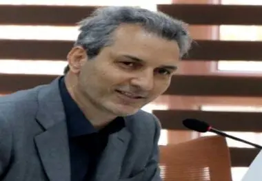 رسالت "ومعادن" توسعه اکتشافات معدنی است