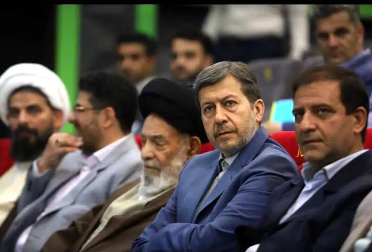 شهردار گلدشت یکی از شهرداران بسیار خلاق و نوآور وخدوم است