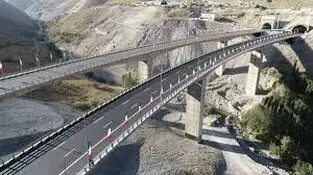 عارف: راهکارهای تکمیل آزادراه تهران ـ شمال هر چه سریعتر نهایی شود