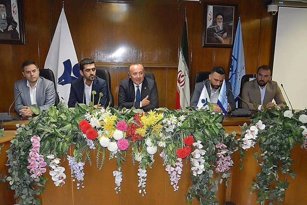 صدور مجوز نمایندگی تخصصی برگزاری کنکور ترکیه  (YÖS) و آموزش زبان استانبولی (TÖMER) از طرف مرکز آموزش بازرگانی به موسسه بین المللی آوالیان به مدیریت دکتر علیرضا افضلی