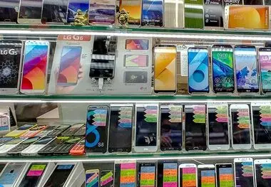 قیمت روز انواع تلفن همراه در ۱۶ آبان ۱۴۰۲