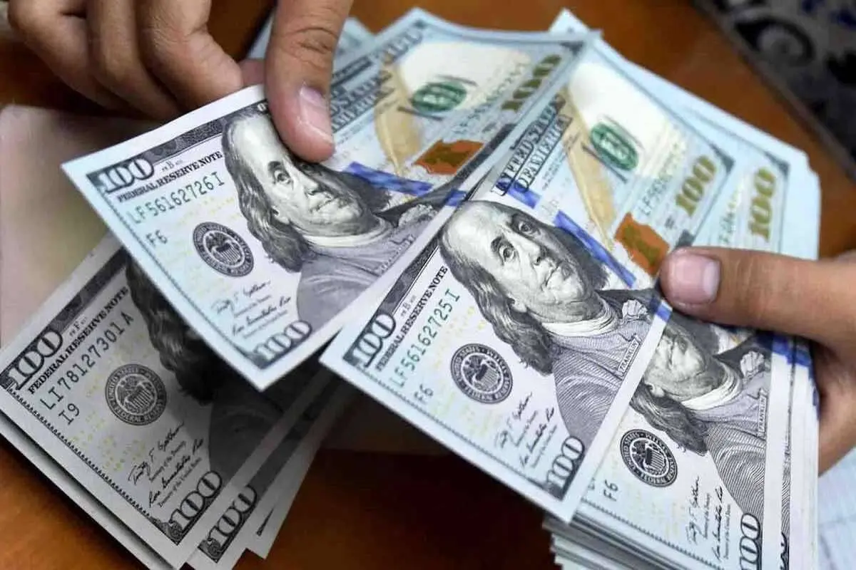 قیمت دلار و یورو و نرخ ارز امروز ۶ آذر ۱۴۰۲