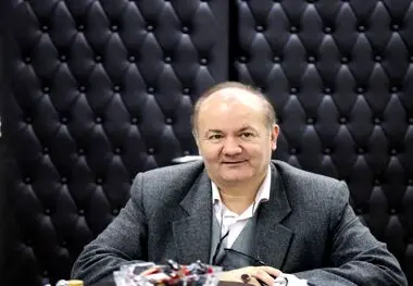 ۲۲ بهمن امسال را به تجلی همدلی، مهر، محبت و هم افزایی ملی تبدیل خواهیم کرد.
