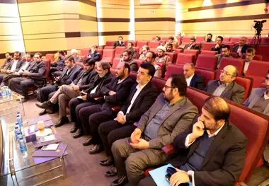 نشست هم‌اندیشی "صندوق بازنشستگی کشوری در آینه برنامه هفتم توسعه"