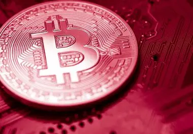 سقوط قیمت بیت‌کوین به زیر ۶۵ هزار دلار