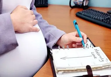 نحوه دریافت هزینه مرخصی زایمان در سال جدید چگونه است؟