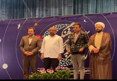 از رسول مختاری به عنوان چهره برتر هنری کانون های مساجد کشور تجلیل گردید