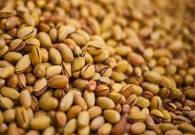 مزایای مصرف پسته تازه نسبت به پسته‌های صنعتی