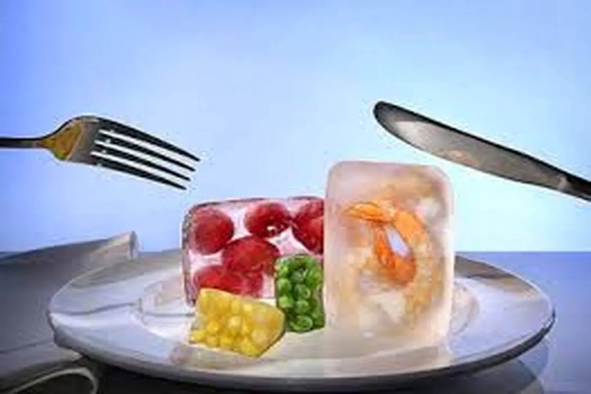 این مواد غذایی را در فریزر نگذارید