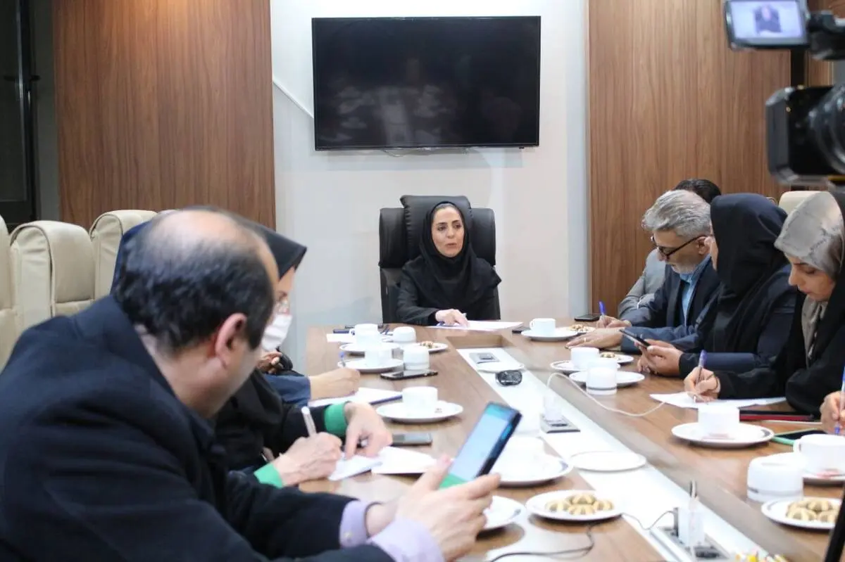تنها راه نجات اقتصاد کشور تعامل بین بخش خصوصی ودولتی است