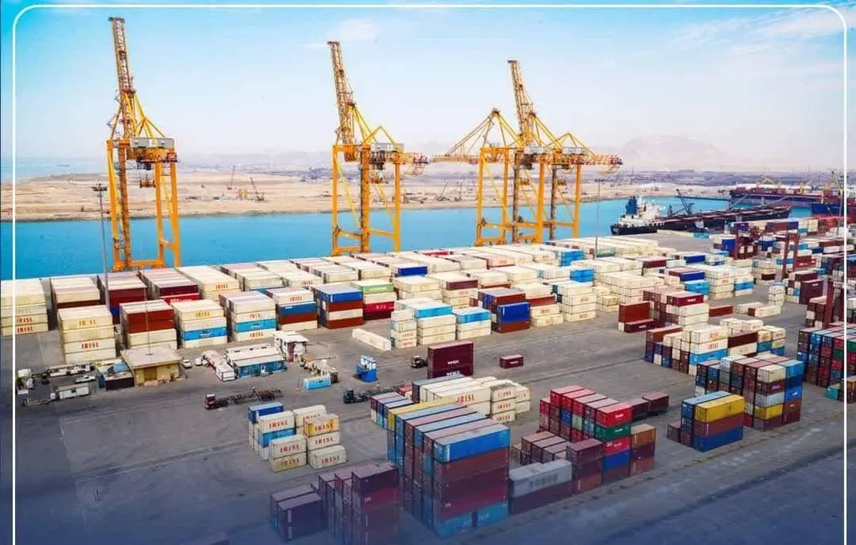 افزایش ظرفیت‌های ترانزیتی با آماده‌سازی اراضی ۲۴۰۰ هکتاری بندر شهید رجایی/ طرح توسعه پس‌کرانه این بندر یکی از آینده‌دارترین طرح‌های بندری کشور است