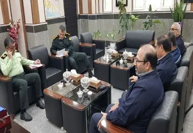 مدیرعامل شرکت فولاد خوزستان با فرماندهان انتظامی استان خوزستان و شهرستان اهواز دیدار نمود