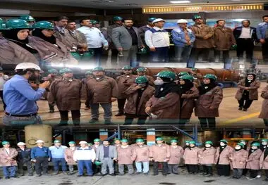 به مناسبت بزرگداشت هفته دولت، روسای ادارات شهرستان خواف از شرکت صنایع معدنی فولاد سنگان بازدید کردند