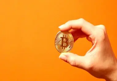 ۵۰ درصد کل بیت کوین های در گردش در ۲ سال اخیر اصلا جابجا نشده است!