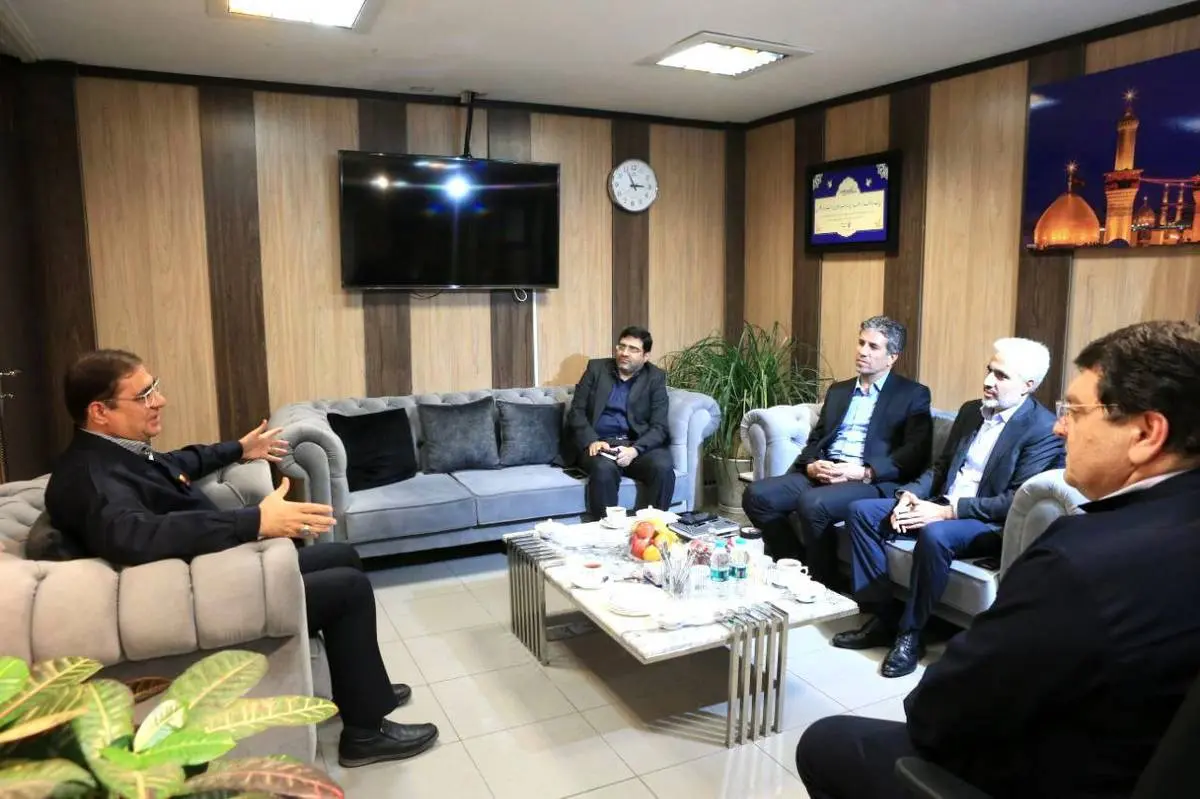 دیدار دبیر ستاد نانو کشور با قائم مقام مدیرعامل در امور ستادی و مسؤلیتهای اجتماعی 